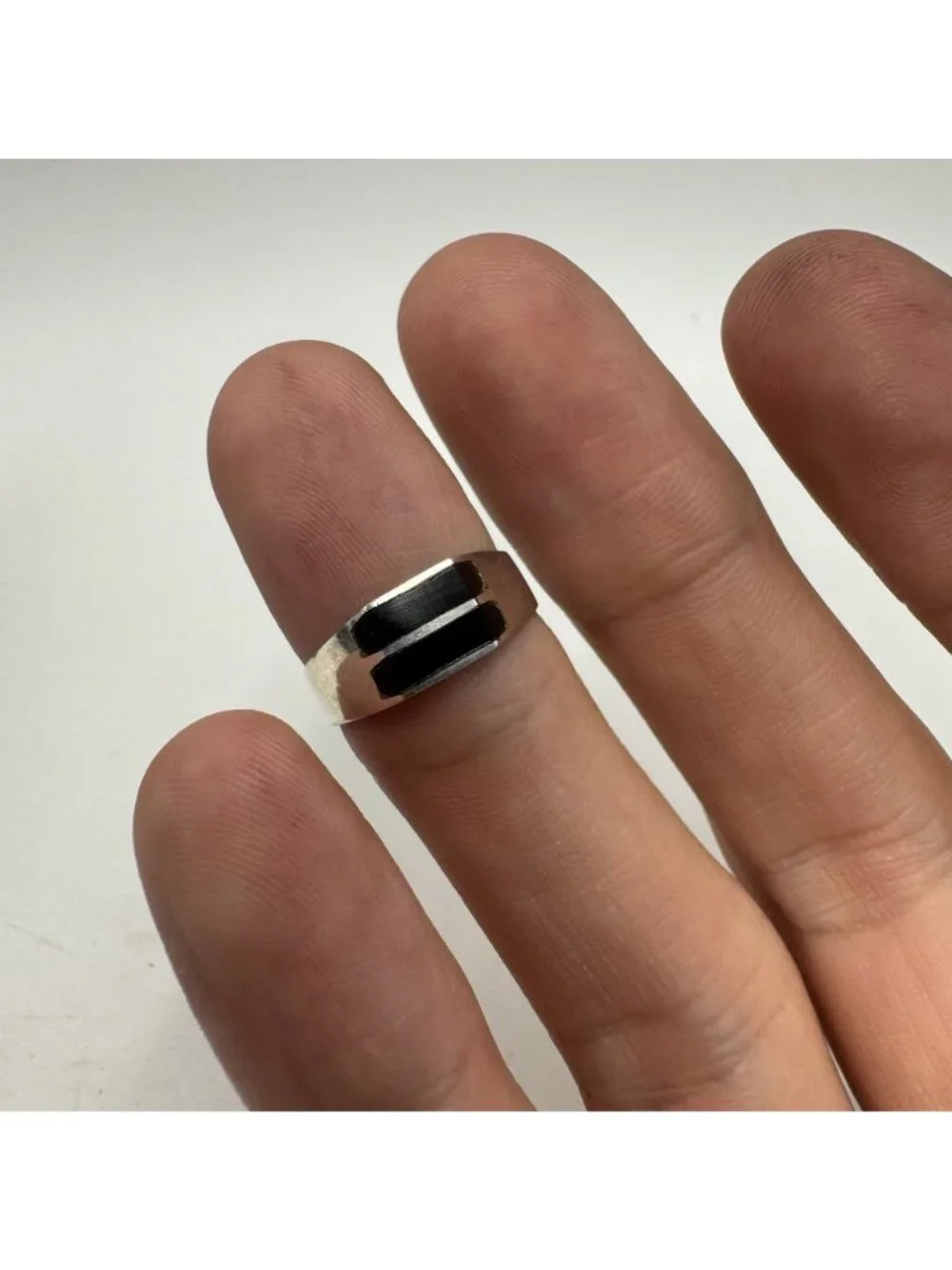 VTG Solid Sterling Silver 925 Black Onyx Flush Set Statement Ring Size 5